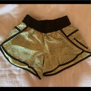 Lululemon Tracker Shorts 6